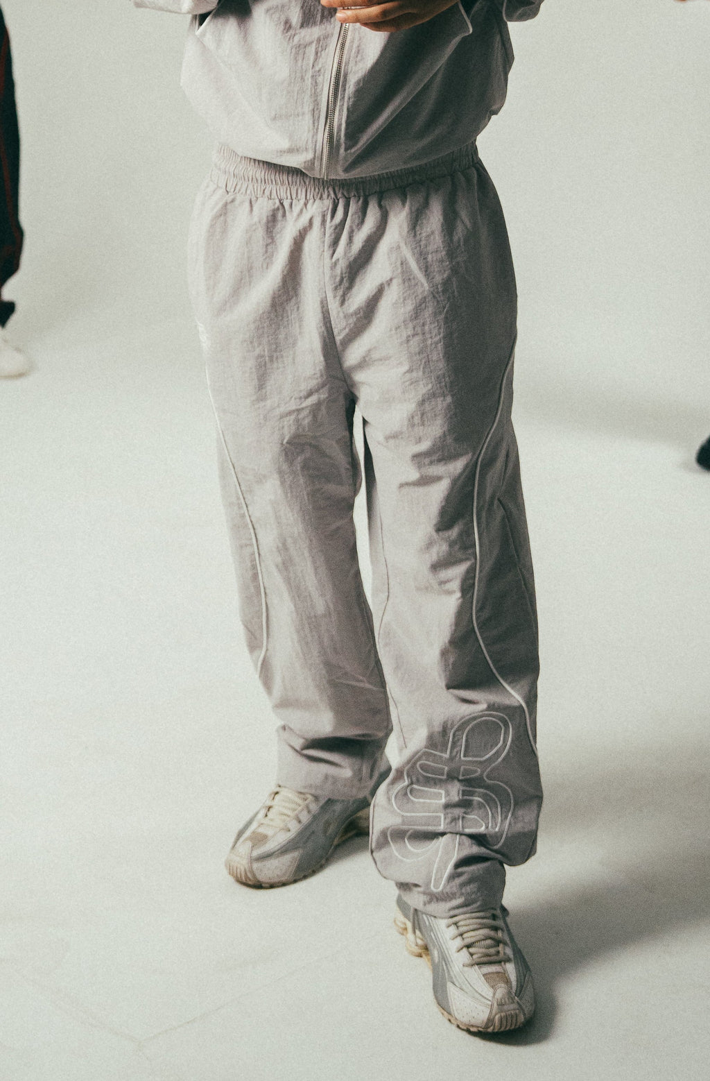 CND WATERPROOF GREY PANTS